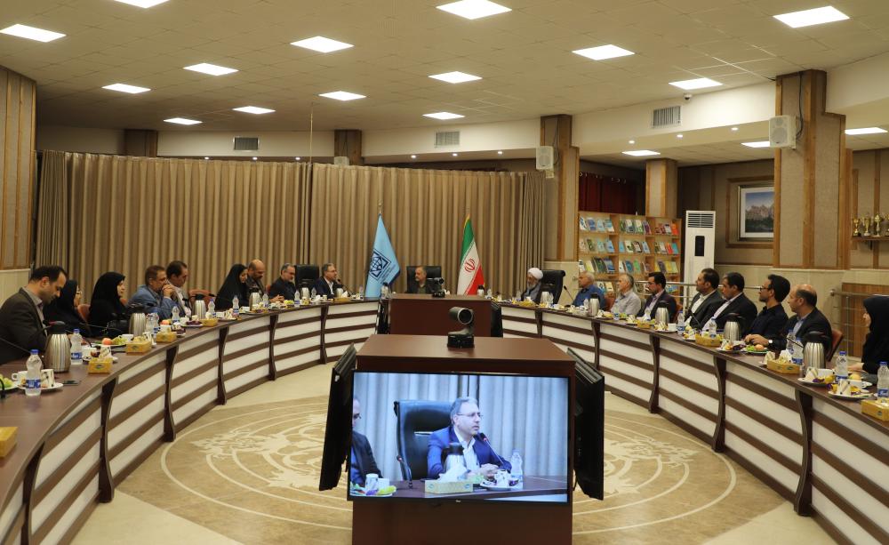 حضور دبیر ستاد توسعه اقتصاد دانش بنیان علوم و فناوری‌های گیاهان دارویی در نشست هیأت رئیسه دانشگاه